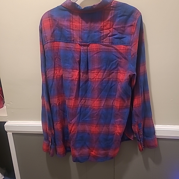 American Eagle Vintage Boyfriend Shirt Womens XL Blue Red Plaid Flannel... - Picture 9 of 14